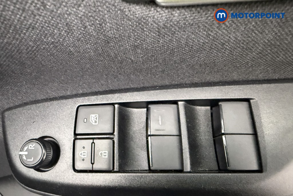 Used Toyota Yaris 2024 for sale - 78012120: Photo 26