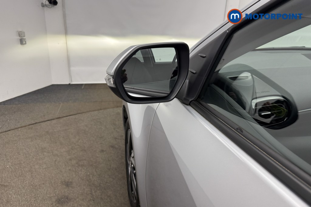 Used Toyota Yaris 2024 for sale - 78012120: Photo 36