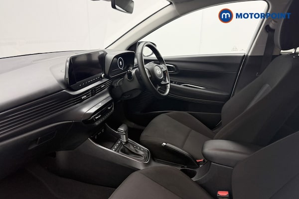 Used Hyundai i20 2023 for sale - 76330245: Photo 11