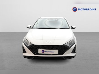 Used Hyundai i20 2023 for sale - 76330245: Photo 2