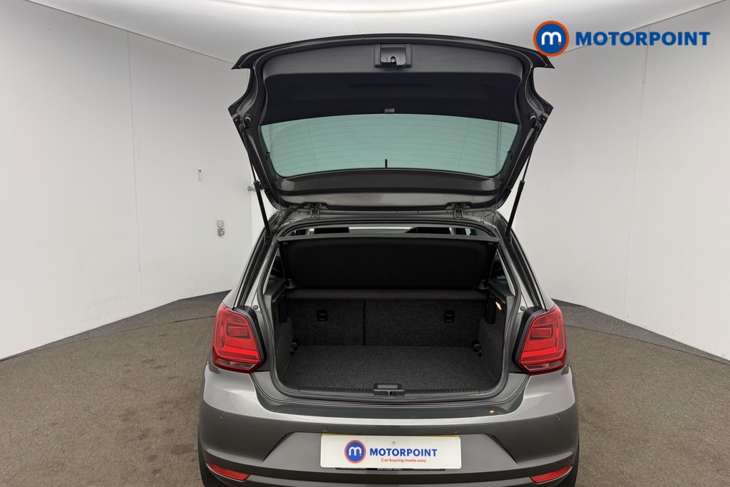 Used Volkswagen Polo 2016 for sale - 77904129: Photo 28