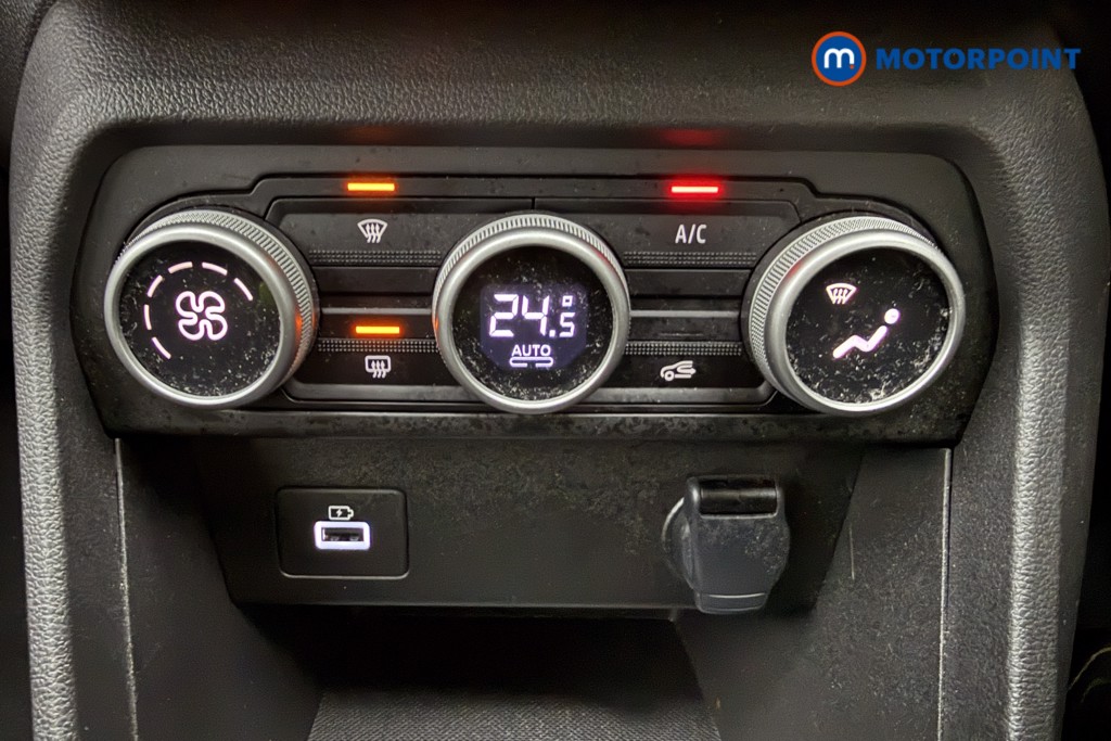 Used Dacia Sandero Stepway 2023 for sale - 77543221: Photo 18