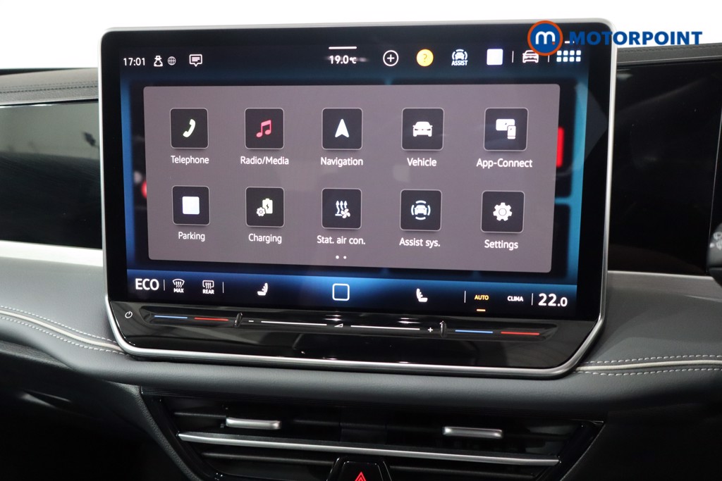 Used Volkswagen Passat 2025 for sale - 77935380: Photo 25