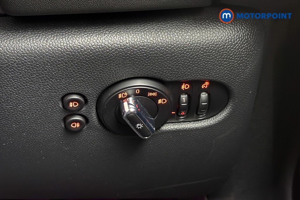 Used MINI Hatch 2020 for sale - 76568929: Photo 23