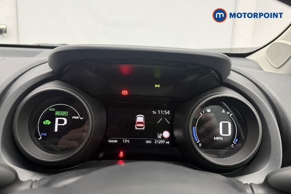 Used Toyota Yaris Cross 2023 for sale - 76278993: Photo 13
