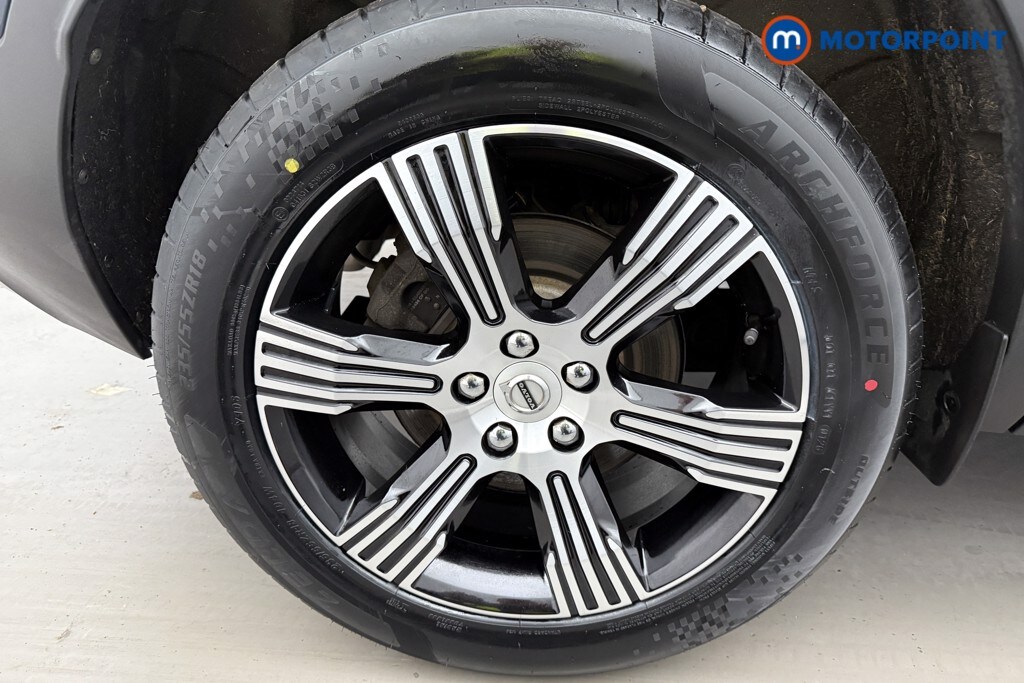 Used Volvo XC40 for sale - 78196915: Photo 37