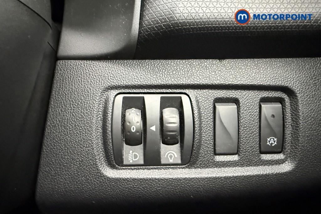 Used Renault Clio 2019 for sale - 77417881: Photo 25