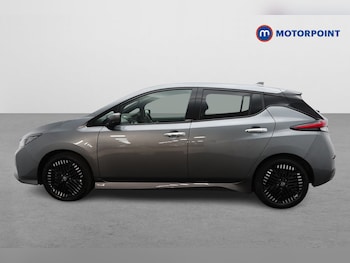 Used Nissan Leaf 2022 for sale - 76542437: Photo