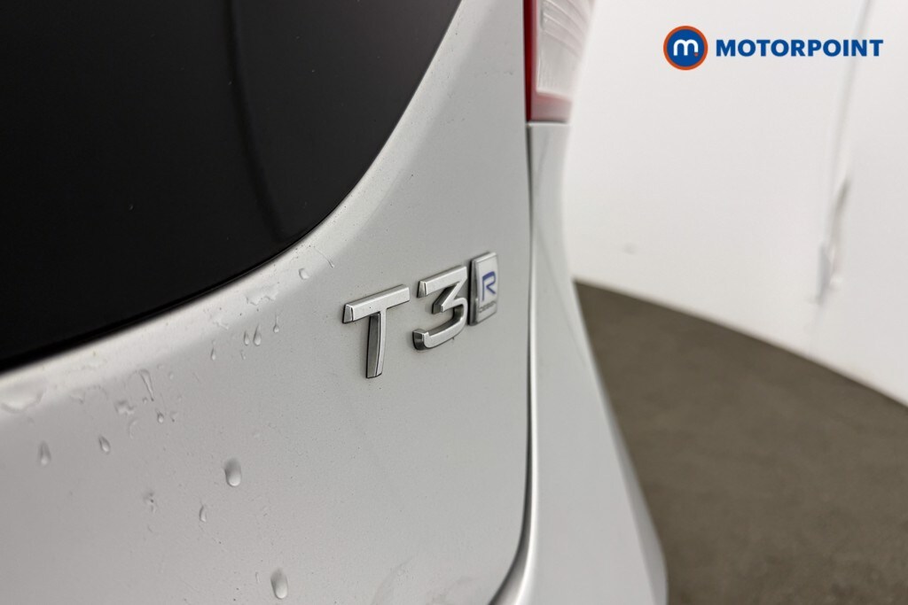 Used Volvo V40 2019 for sale - 77904178: Photo 32
