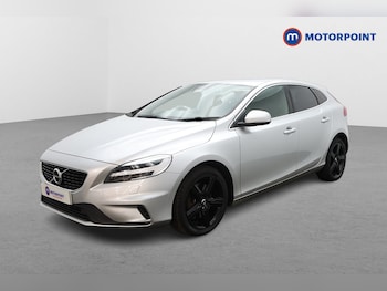 Used Volvo V40 2019 for sale - 77904178: Photo
