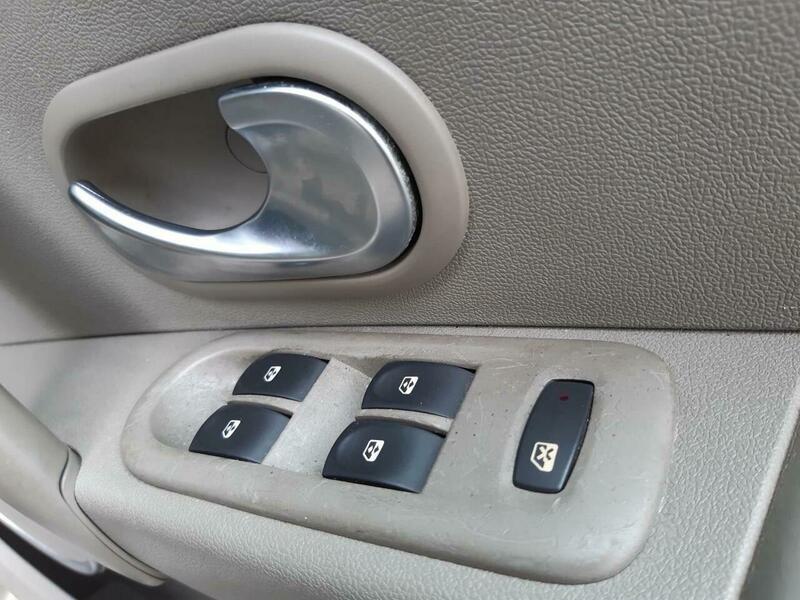 Used Renault Clio 2023 for sale - 77089511: Photo 8