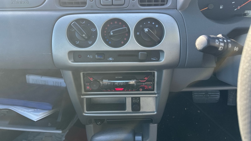 Used Nissan Micra 2001 for sale - 77409203: Photo 17