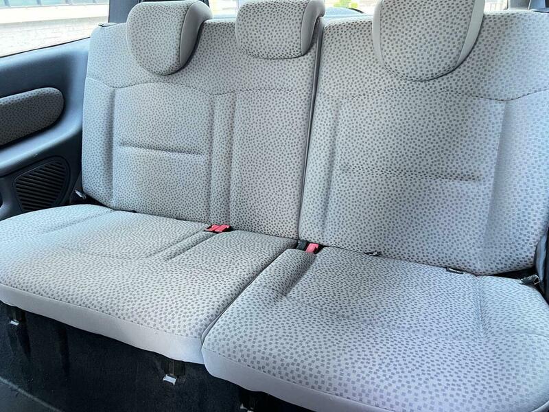 Used Renault Clio 2006 for sale - 77089533: Photo 11