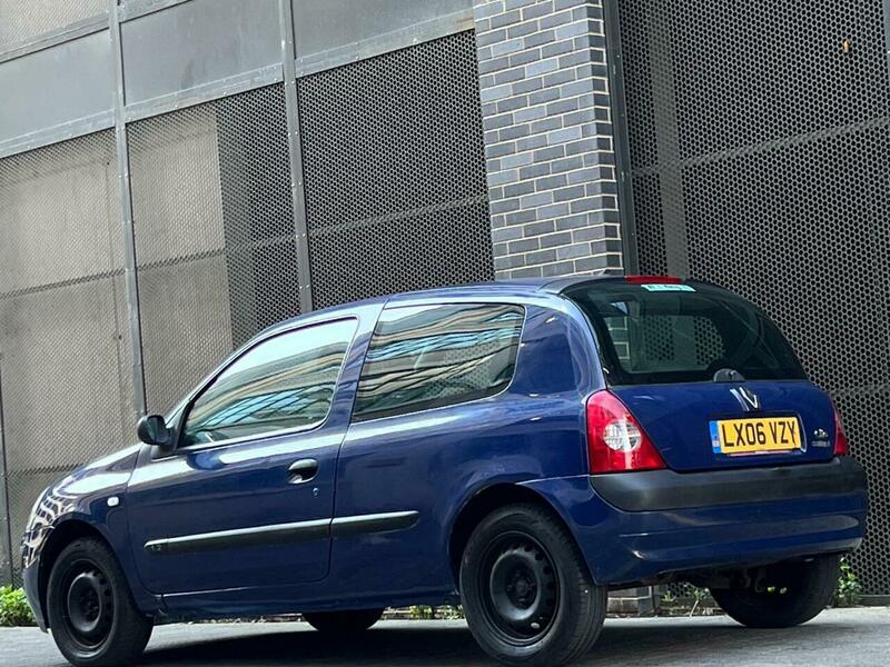 Used Renault Clio 2006 for sale - 77089533: Photo 14