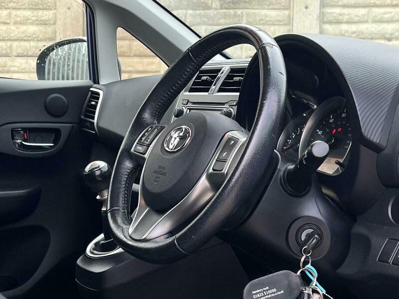 Used Toyota Verso 2011 for sale - 77089550: Photo 22