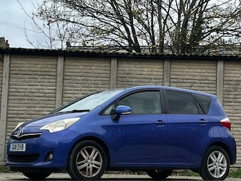 Used Toyota Verso 2011 for sale - 77089550: Photo