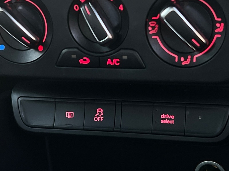 Used Audi A1 2015 for sale - 77089512: Photo 18