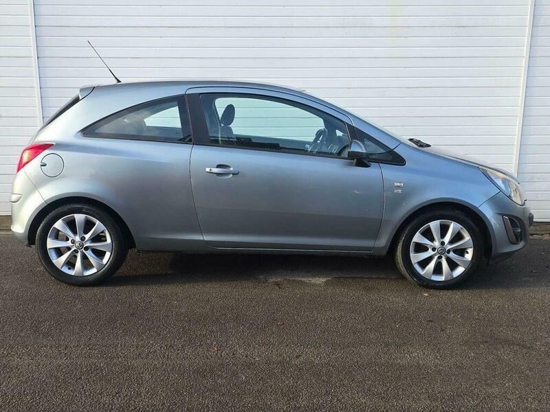 Used Vauxhall Corsa 2014 for sale - 77089547: Photo 1