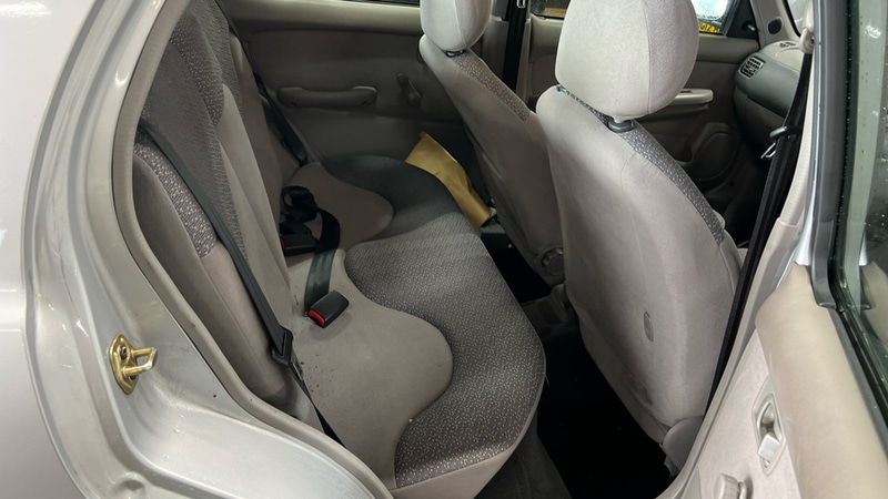 Used Nissan Micra 2001 for sale - 77643416: Photo 15