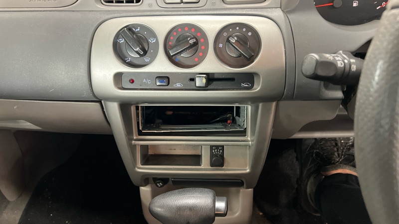 Used Nissan Micra 2001 for sale - 77643416: Photo 18