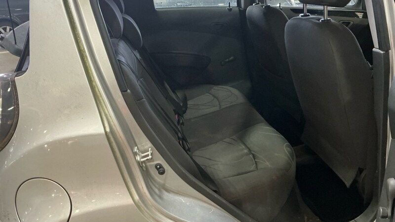 Used Chevrolet Spark 2010 for sale - 77953647: Photo 7