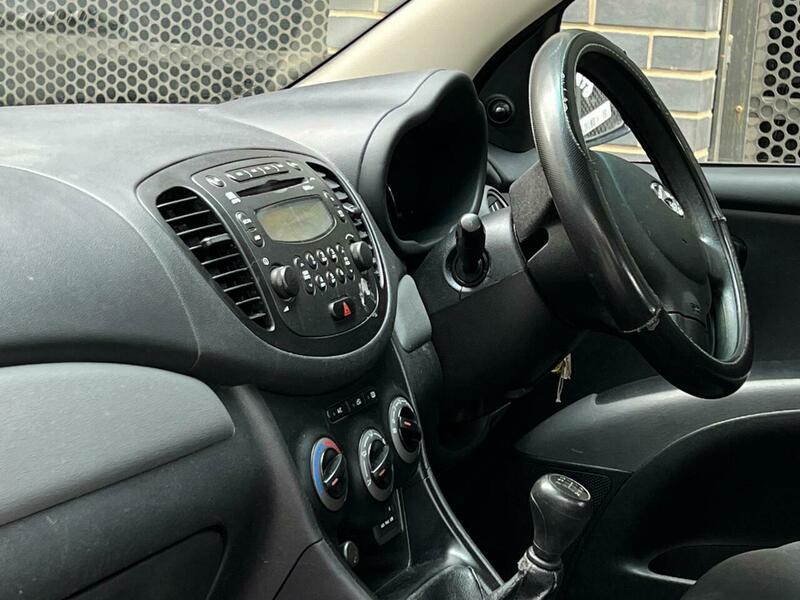 Used Hyundai i10 2013 for sale - 77089526: Photo 11