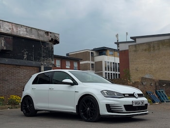 Used Volkswagen Golf 2014 for sale - 78659156: Photo