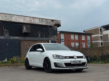 Used Volkswagen Golf 2014 for sale - 78659156: Photo