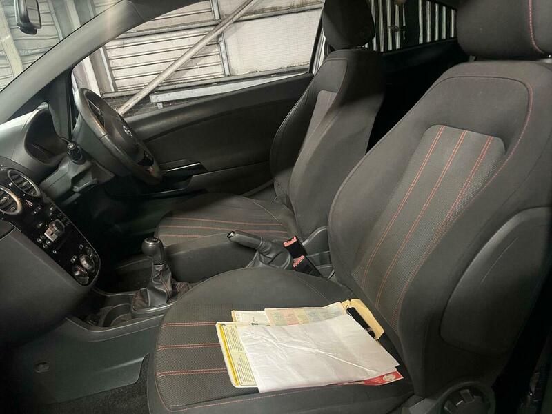 Used Vauxhall Corsa 2012 for sale - 77089563: Photo 6