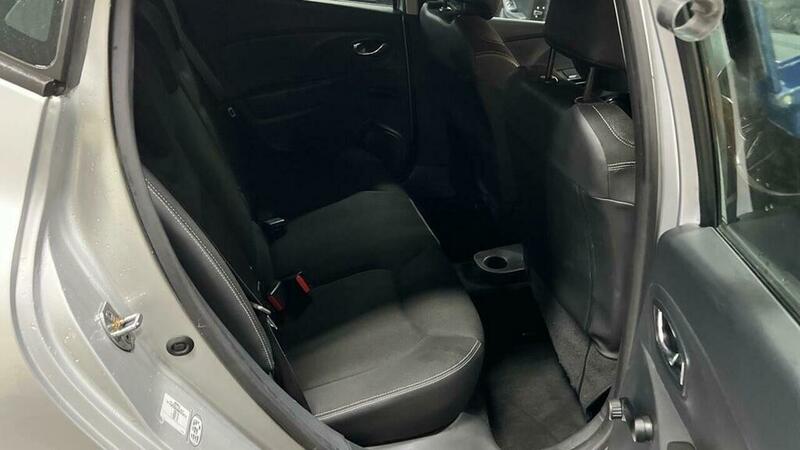 Used Renault Clio 2013 for sale - 77089567: Photo 10