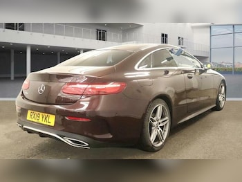 Used Mercedes-Benz E Class 2019 for sale - 77089519: Photo