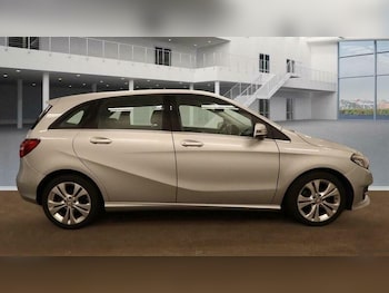 Used Mercedes-Benz B Class 2016 for sale - 77089564: Photo