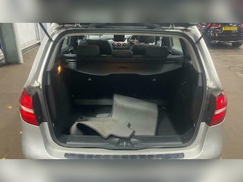 Used Mercedes-Benz B Class 2016 for sale - 77089564: Photo