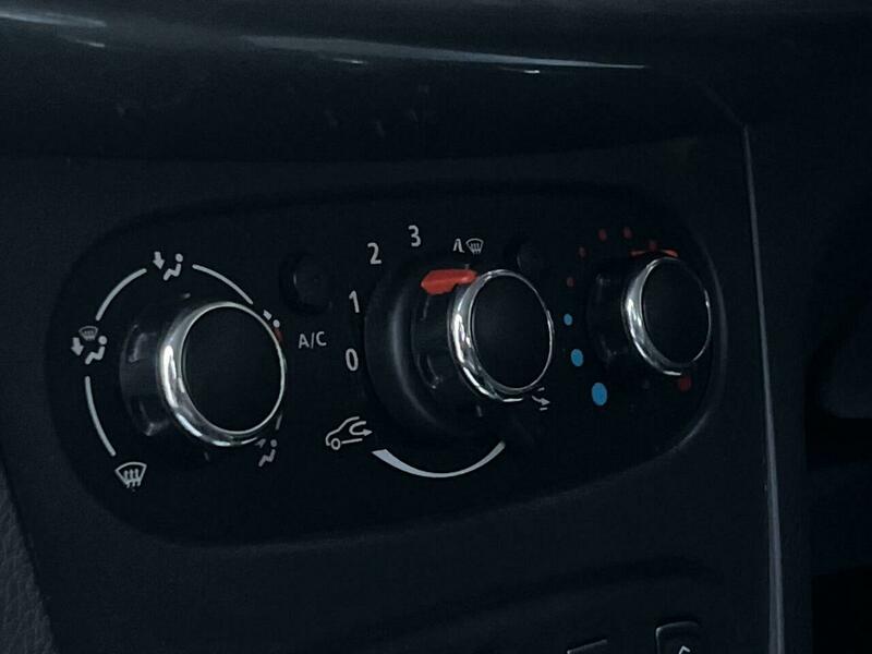 Used Dacia Sandero 2016 for sale - 77089509: Photo 18