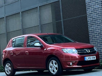 Used Dacia Sandero 2016 for sale - 77089509: Photo