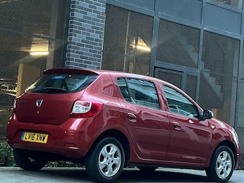 Used Dacia Sandero 2016 for sale - 77089509: Photo