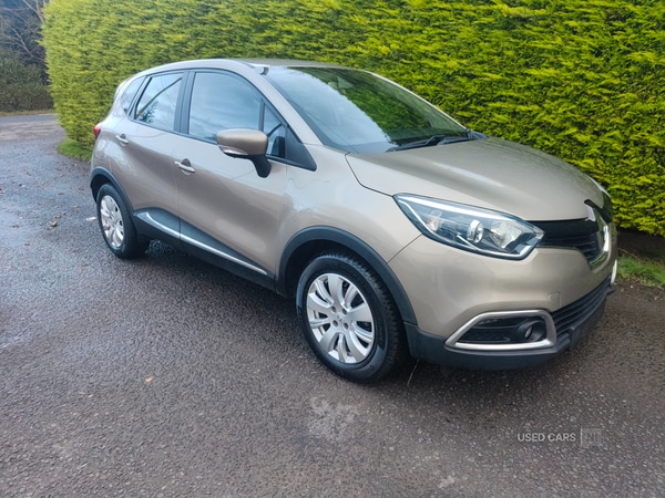 Used Renault Captur 2014 for sale - 77396877: Photo 2
