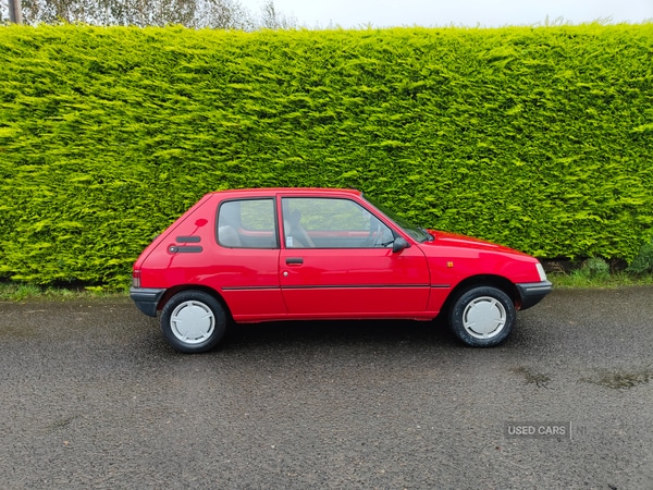 Used Peugeot 205 1992 for sale - 76201763: Photo 1