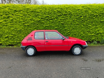 1992 - 1.6 XL 3dr Auto