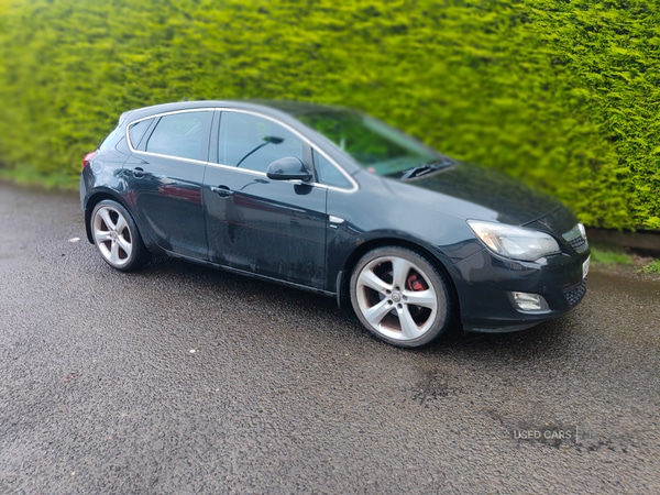 Used Vauxhall Astra 2010 for sale - 77372224: Photo 2