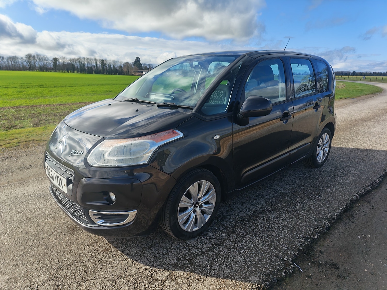 Used Citroen C3 Picasso 2012 for sale - 77702655: Photo 11