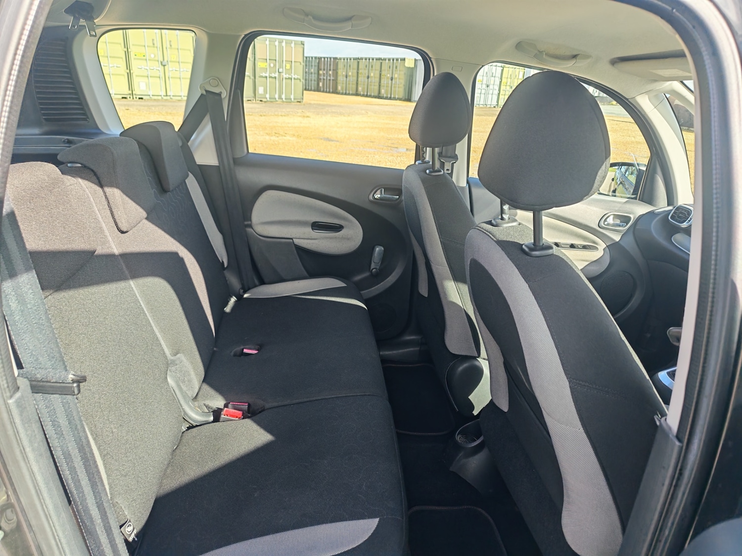 Used Citroen C3 Picasso 2012 for sale - 77702655: Photo 17