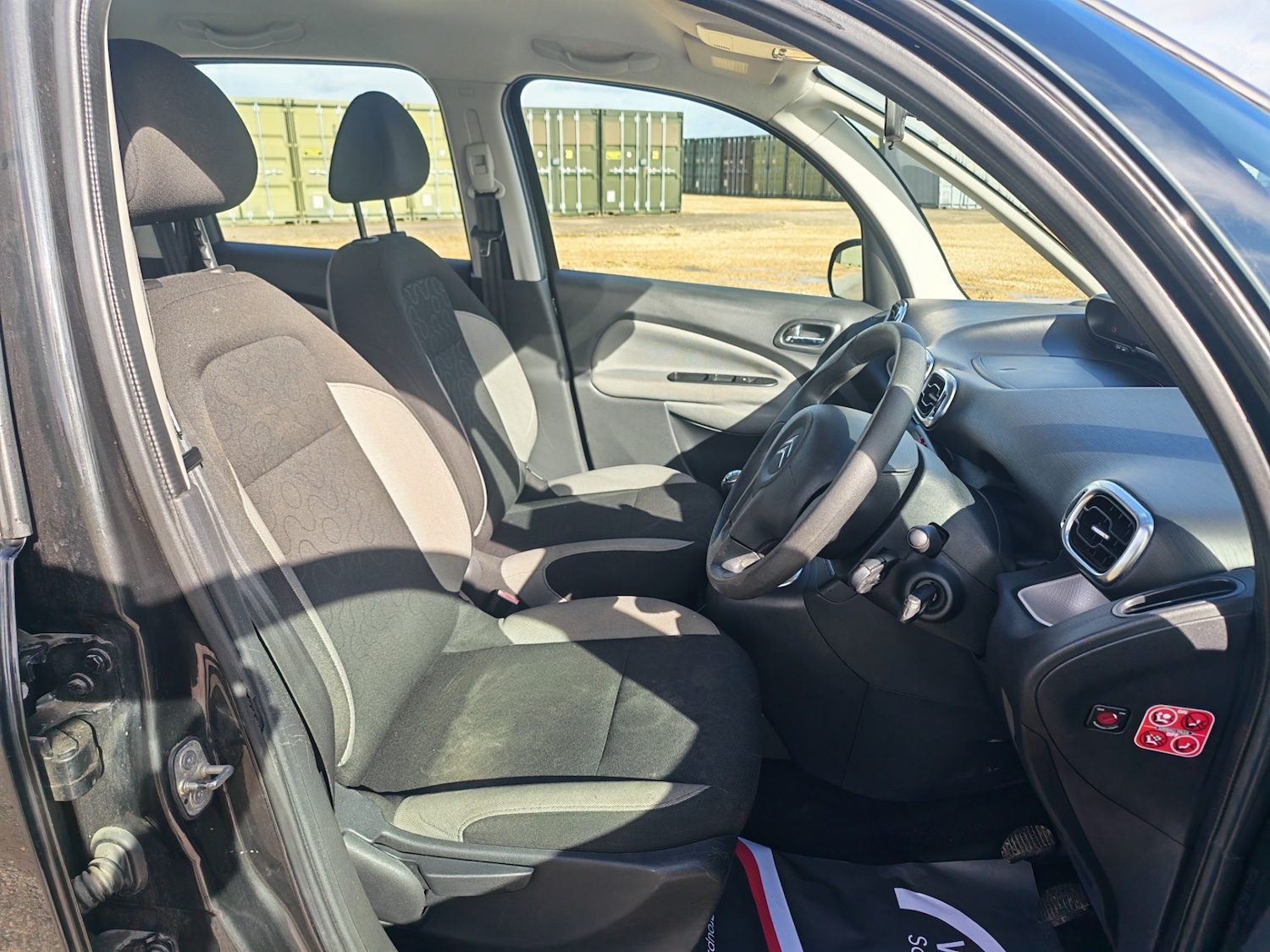 Used Citroen C3 Picasso 2012 for sale - 77702655: Photo 19