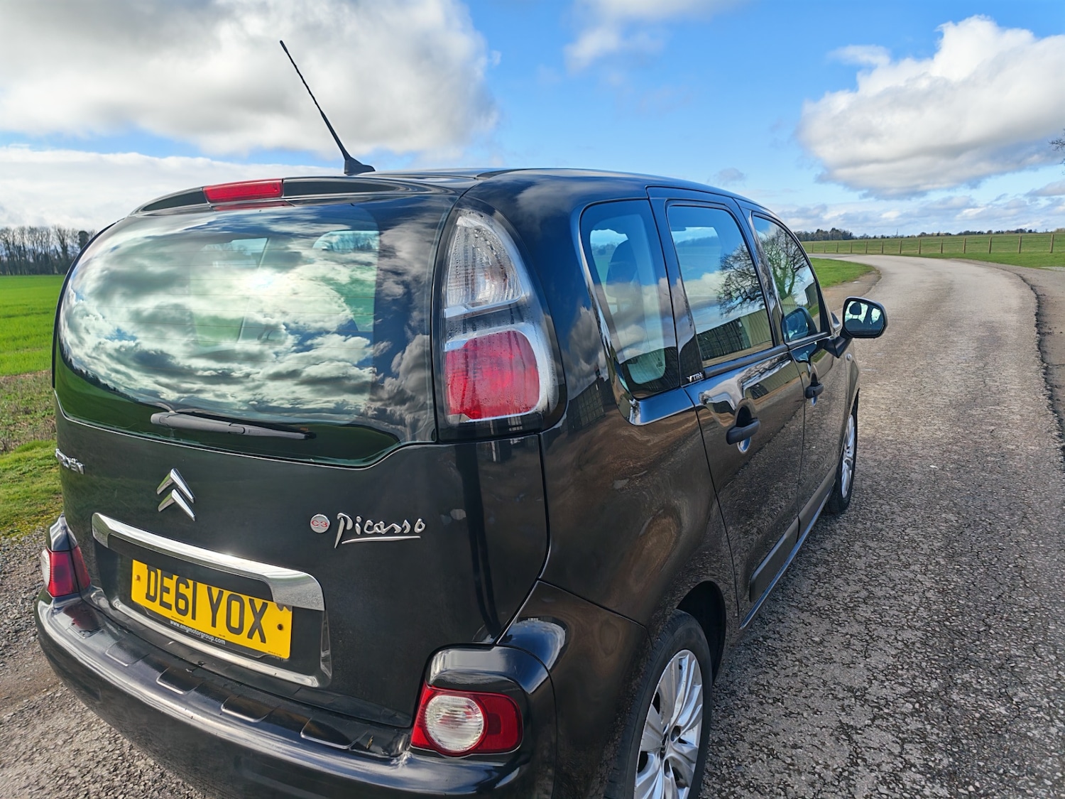 Used Citroen C3 Picasso 2012 for sale - 77702655: Photo 6