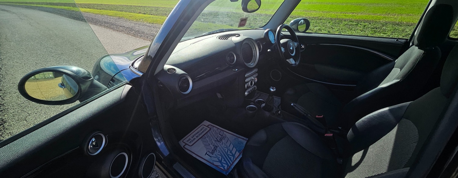 Used MINI Hatch 2009 for sale - 76382708: Photo 19