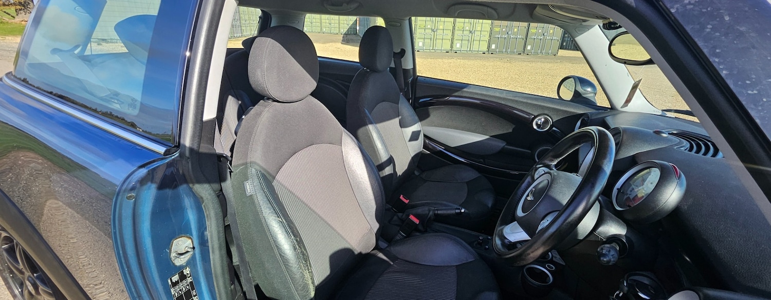 Used MINI Hatch 2009 for sale - 76382708: Photo 21