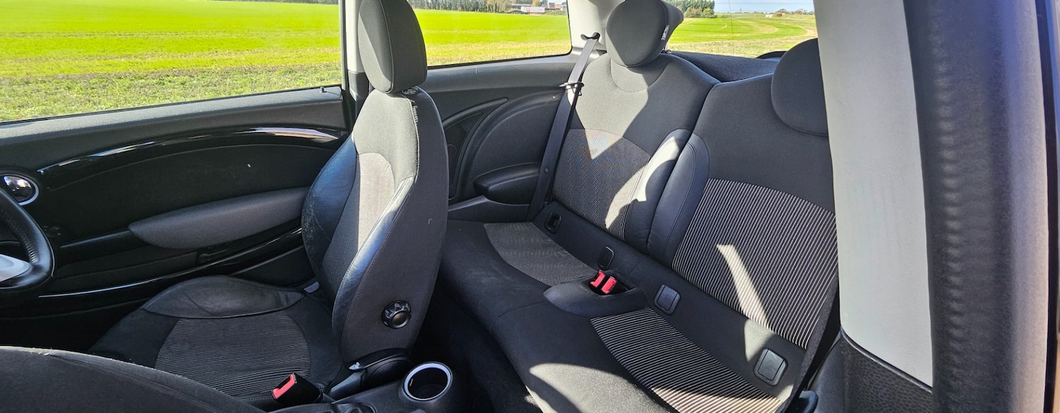 Used MINI Hatch 2009 for sale - 76382708: Photo 8