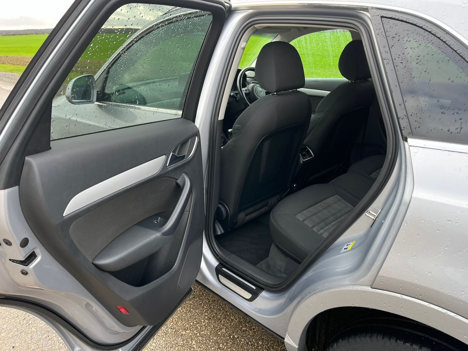 Used Audi Q3 2015 for sale - 77517795: Photo 11