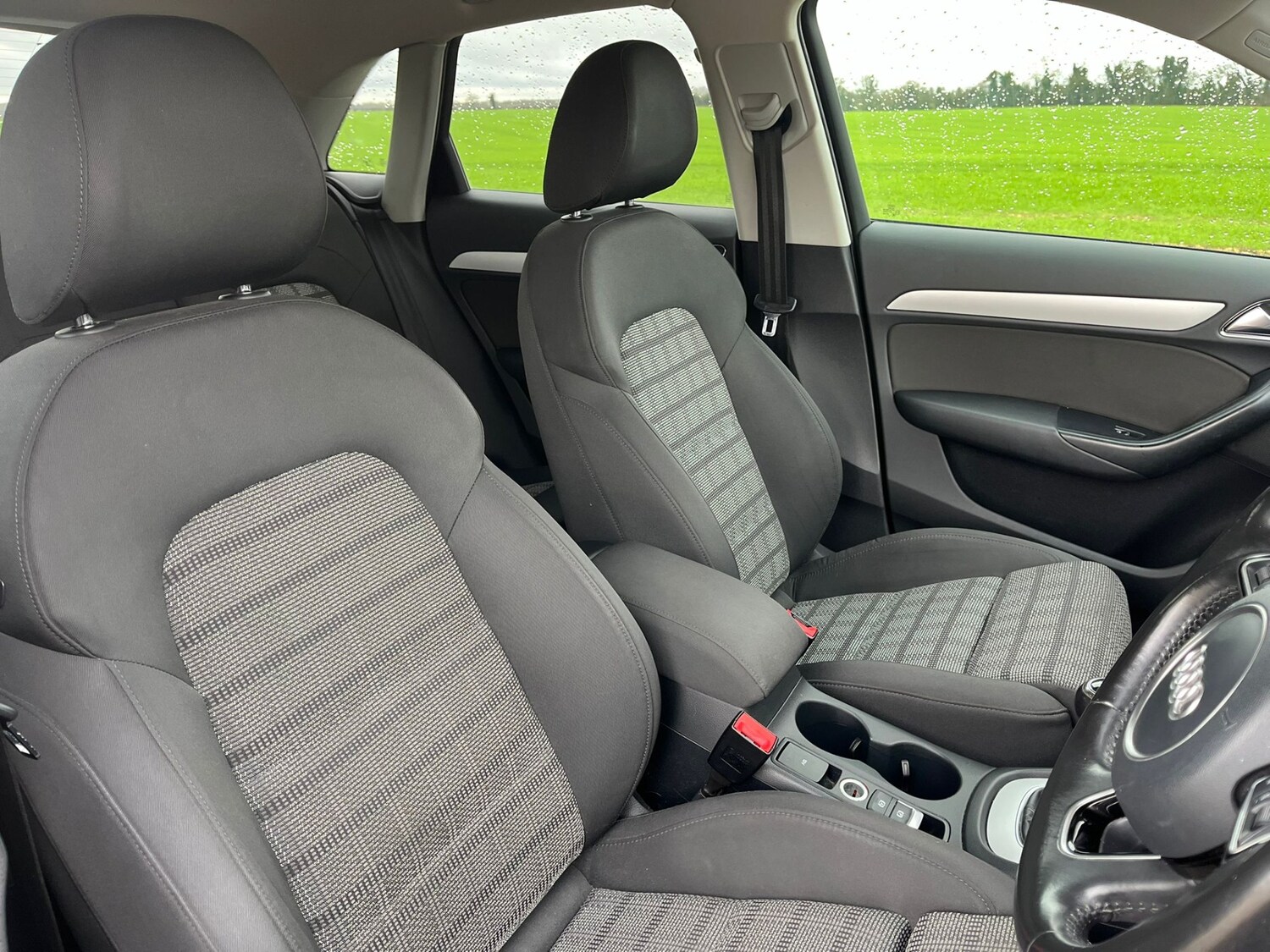 Used Audi Q3 2015 for sale - 77517795: Photo 35