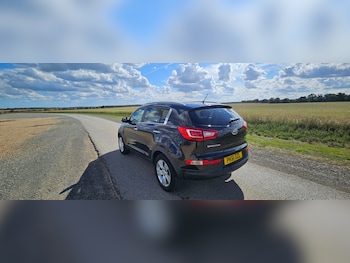 Used Kia Sportage 2011 for sale - 75894146: Photo